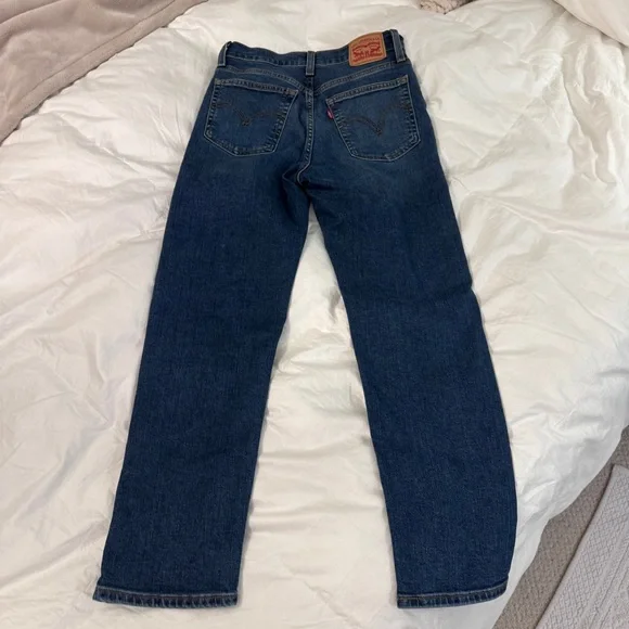 Levi’s Wedgie Straight Jeans –Size 27 – Dark Wash- excellent like new condition - Picture 2 of 5
